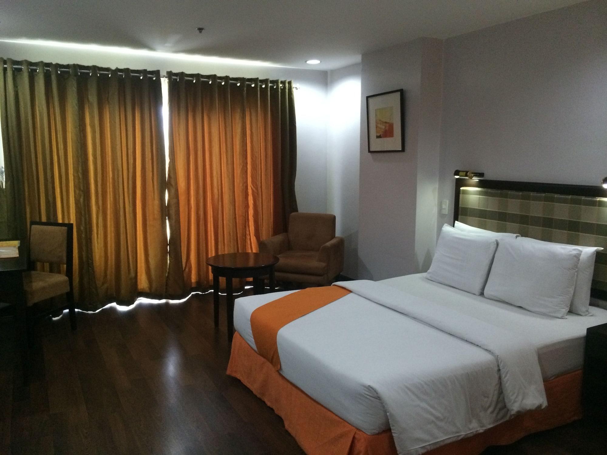 Baguio Burnham Suites Hotel Baguio City Exterior photo