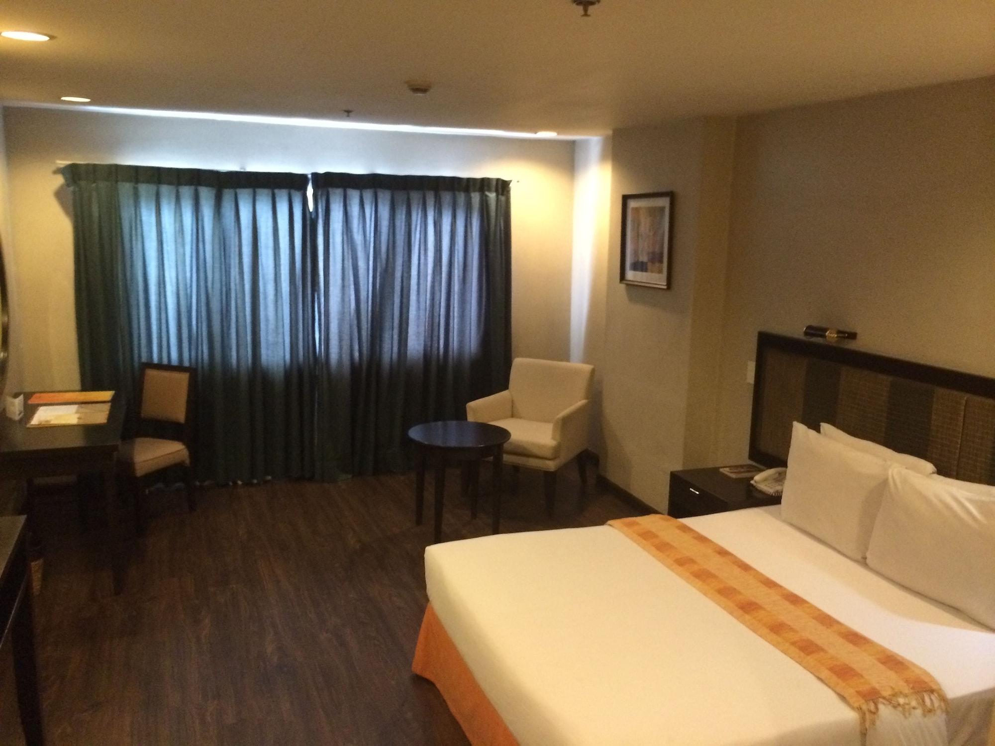 Baguio Burnham Suites Hotel Baguio City Exterior photo